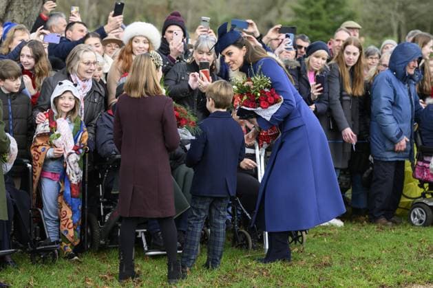 Members of the British Royal Family attend the Christmas Day service at Sandringham Featuring: Catherine Princess of Wales Where: Sandringham, Norfolk, United Kingdom When: 25 Dec 2023 Credit: Cover Images EDITORIAL USE ONLY. NOT FOR USE BY NEWSPAPERS BASED IN THE UK. Copyright: xx 53324720