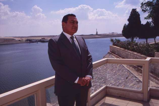 Egypt President Hosni Mubarak at the Presidential Resthouse in Ismailia overlooking the Suez Canal. Photograph by Barry Iverson Ismailia Egypt EDITORIAL USE ONLY Copyright: xx BarryxIversonxPhotographyx bivphotos000253
