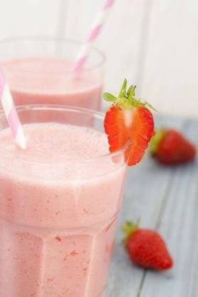 A shallow focus shot of delicious strawberry smoothie - healthy lifestyle concept 754735 RECORD DATE NOT STATED