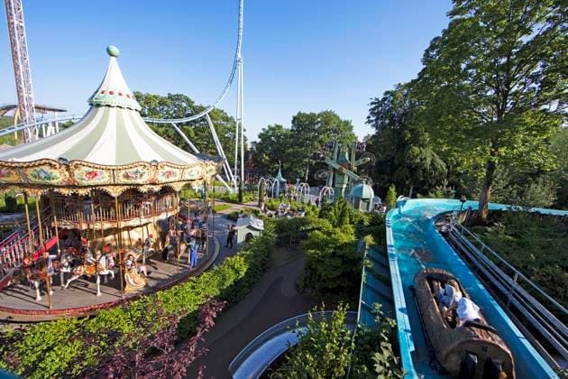 Liseberg Vergnügungspark, Göteborg, Provinz Västra Götalands län, Schweden, Europa *** Liseberg Amusement park, Gothenburg, Province Västra Götalands län, Sweden, Europe Copyright: imageBROKER MartinaxKatz iblcxb09994956.jpg