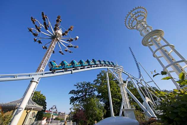 Liseberg Vergnügungspark, Göteborg, Provinz Västra Götalands län, Schweden, Europa *** Liseberg Amusement park, Gothenburg, Province Västra Götalands län, Sweden, Europe Copyright: imageBROKER MartinaxKatz iblcxb09994970.jpg