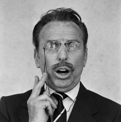 Crazy - total verrückt Crazy - total verrückt, aka Rudi lass das Mausen sein, Spielfilm, Deutschland 1973, Regie: Franz Josef Gottlieb, Promotionsfoto rund um den Film mit Darsteller Georg Thomalla, Bayern Copyright: Kindermann Nur redaktionelle Nutzung. Editorial usage only. KIN_7401007119 EDITORIAL USE ONLY