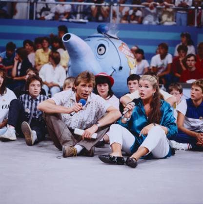 DIE MAULTROMMEL Die Maultrommel, ZDF Musiksendung für Kinder und Jugendliche, moderiert von Benny, aka Benny Schnier und Anke, aka Anke Engelke. Maultrommel, TV music programme for children and youth, presented by Benny, aka Benny Schnier and Anke, aka Anke Engelke, Deutschland Copyright: kpa kpa_55050391 EDITORIAL USE ONLY