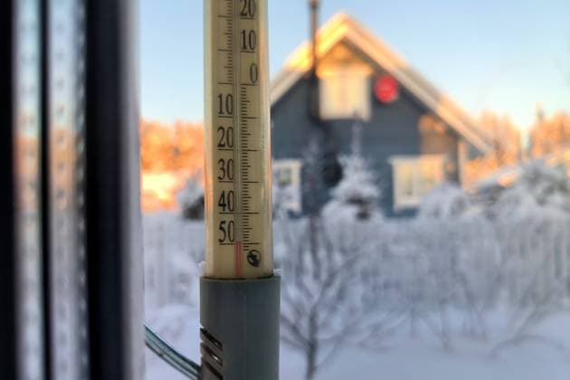 Russian Federation. Leningrad region, near the city of St. Petersburg. Priozersky district. January, winter. Frost and frosts. The thermometer, the thermometer shows a temperature of almost minus 50 degrees. MaksimxKonstantinov