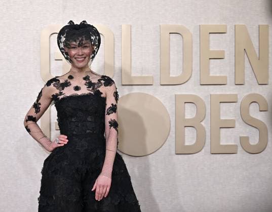 Actress Rosamund Pike arrives for the 81st annual Golden Globe Awards at the Beverly Hilton in Beverly Hills, California on Sunday, January 7, 2024.  LAP202401070074 CHRISxCHEW