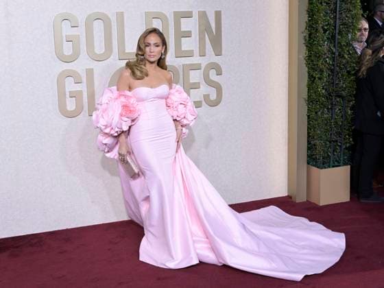 81st Annual Golden Globe Awards 07 January 2024 - Beverly Hills, California - Jennifer Lopez. 81st Annual Golden Globe Awards at The Beverly Hilton Hotel. Photo Credit: Billy Bennight AdMedia Beverly Hills California United States EDITORIAL USE ONLY  Copyright: xx BillyxBennightx admphotostwo870578