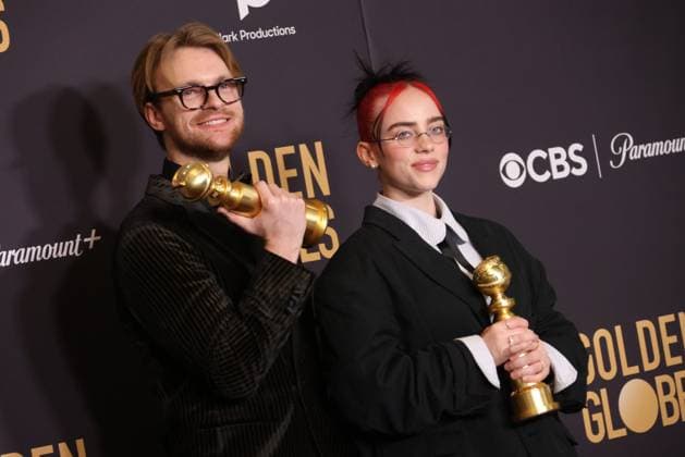 January 7, 2024, Beverly Hills, CA, USA: Billie Eilish, winners of the Best Original Song - Motion Picture award for What Was I Made For? pose in the press room during the 81st Annual Golden Globe Awards at The Beverly Hilton on January 07, 2024 in Beverly Hills, California. Beverly Hills USA - ZUMAs181 20240107_zea_s181_429 Copyright: xCraSHx