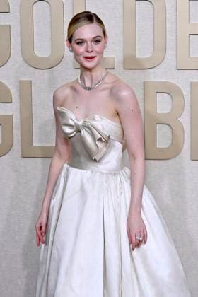 Elle Fanning bei der Verleihung der 81. Golden Globe Awards im Beverly Hilton Hotel. Beverly Hills, 07.01.2024