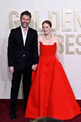 Bart Freundlich mit Ehefrau Julianne Moore bei der Verleihung der 81. Golden Globe Awards im Beverly Hilton Hotel. Beverly Hills, 07.01.2024