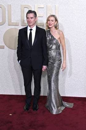 Billy Crudup mit Ehefrau Naomi Watts bei der Verleihung der 81. Golden Globe Awards im Beverly Hilton Hotel. Beverly Hills, 07.01.2024