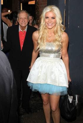 Playboy mogul Hugh Hefner seen leaving from a Hollywood night club with girlfriend Crystal Harris after shooting scenes for his new TV show The Playboy Club 82252, LOS ANGELES, CALIFORNIA - Friday August 10, 2012. Playboy mogul Hugh Hefner seen leaving from a Hollywood night club with girlfriend Crystal Harris after shooting scenes for his new TV show The Playboy Club . , Credit:Greg Tidwell, PacificCoastNews.com Avalon USA, Los Angeles  Copyright: xGregxTidwell,xPacificCoastNews.comx xAvalonx 0527718155