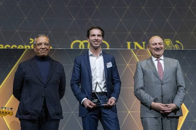 Amid Faljaoui, PMSweet CEO Michael Labro and Willy Borsus pictured during the 39th award ceremony for the Manager of the Year, Wednesday 10 January 2024 in Brussels. Flemish business magazine Trends, french-speaking counterpart Trends-Tendance, in collaboration with television channel Kanaal Z Canal Z, have a yearly tradition of electing a Flemish and a French-speaking manager of the year.  NICOLASxMAETERLINCK 83757679