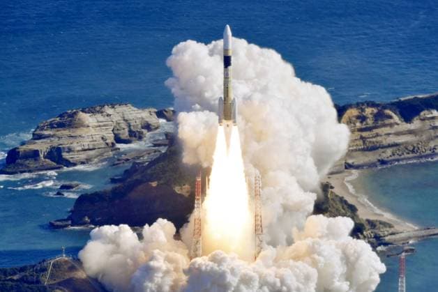 News Themen der Woche KW02 News Bilder des Tages Japan launches intelligence satellite Photo taken from a Kyodo News helicopter shows the liftoff of an H2A rocket carrying a government intelligence satellite from Tanegashima Space Center in the southwestern Japan prefecture of Kagoshima on Jan. 12, 2024.  A14AA0002316770P