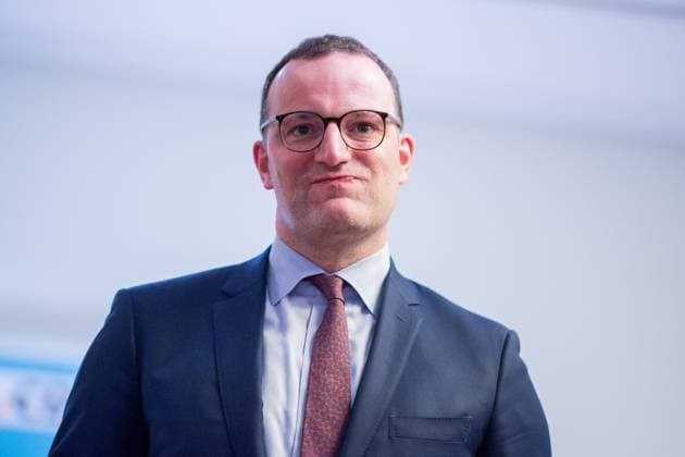 11.01.2024 - Jens Spahn (CDU) in Lingen Ems: Der ehemalige Gesundheitsminister, jetziger stellvertretender Vorsitzender der CDU CSU-Bundestagsfraktion und Mitglied des Bundestags während des Neujahrsempfangs des CDU-Kreisverbands Lingen Ems in Niedersachsen. , Lingen Nordrhein-Westfalen Deutschland Hotel Am Wasserfall *** 11 01 2024 Jens Spahn CDU in Lingen Ems The former health minister, current deputy chairman of the CDU CSU parliamentary group and member of the Bundestag during the New Years reception of the CDU district association Lingen Ems in Lower Saxony , Lingen North Rhine-Westphalia Germany Hotel Am Wasserfall
