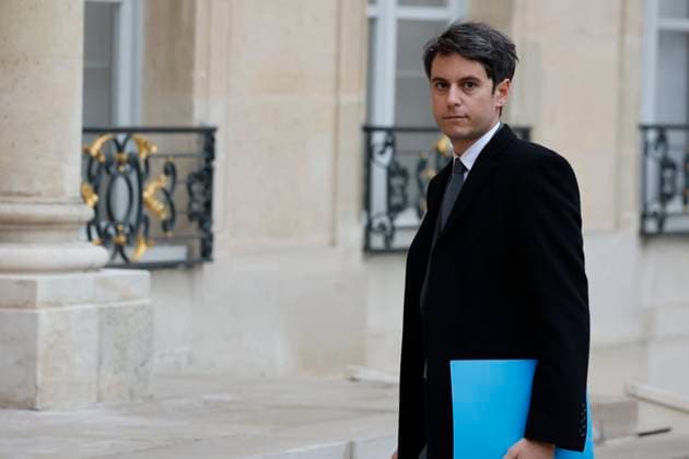 Bilder des Jahres 2024, News 01 Januar News Themen der Woche KW02 News Bilder des Tages Ministry Council. 12 Janvier 2024 - Paris, France : Le Premier Ministre Gabriel Attal arrivant au Conseil des Ministres au Palais de l?ElysÃ e.(Henri Szwarc Starface) 300573 2024-01-12 Paris France Attal, Gabriel  Copyright: xHenrixSzwarcx xStarfacex STAR_300573_007