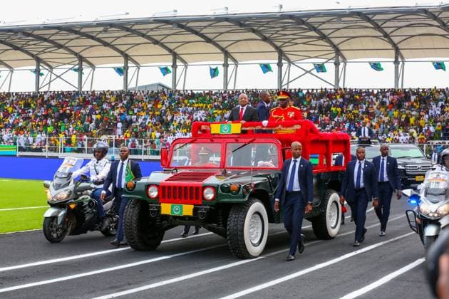 News Themen der Woche KW02 News Bilder des Tages (240112) -- ZANZIBAR (TANZANIA), Jan. 12, 2024 -- Tanzania s Zanzibar President Hussein Ali Mwinyi (L, Front, standing on the vehicle) attends a ceremony to celebrate the 60th anniversary of Zanzibar s revolution in Zanzibar, Tanzania, on Jan. 12, 2024. Zanzibaris on Friday gathered at the New Amani Complex, formerly known as Amani Stadium, to celebrate the 60th anniversary of the Indian Ocean s islands revolution. The revolution occurred on Jan. 12, 1964, and led to the overthrow of the Sultan of Zanzibar and his mainly Arab government by the island s local African revolutionaries. (Photo by Xinhua) TANZANIA-ZANZIBAR-REVOLUTION-60TH ANNIVERSARY-CELEBRATION HermanxEmmanuel 