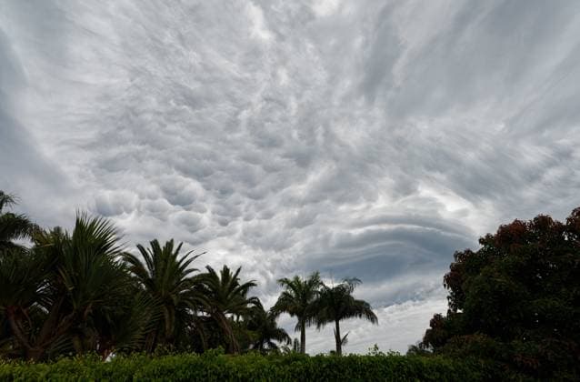 News Themen der Woche KW02 News Bilder des Tages January 14, 2024, Saint-Pierre, Indian Ocean, Reunion: Cyclone Belal threatens Reunion Island which will go into red lockdown alert this evening at 8 p.m. The cyclone is expected to pass as close as possible to the island on Monday morning. Saint-Pierre Reunion - ZUMAk124 20240114_znp_k124_004 Copyright: xValeriexKochx