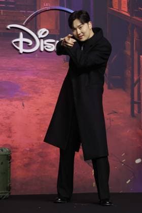 S. Korean actor Seo Hyun-woo S. Korean actor Seo Hyun-woo South Korean actor Seo Hyun-woo, who stars in the new drama A Shop for Killers, an original series by Disney+, poses for a photo during a publicity event in Seoul on Jan. 15, 2024. The first episode of the series will be available on Jan. 17. (Yonhap) 2024-01-15 16:59:16 < 1980-2024 YONHAPNEWS AGENCY. .> ¼­¿ïÆ¯º°½Ã EDITORIAL USE ONLY  Copyright: xx PYH2024011516280034400 YonhapxNewsx yonphotos227269
