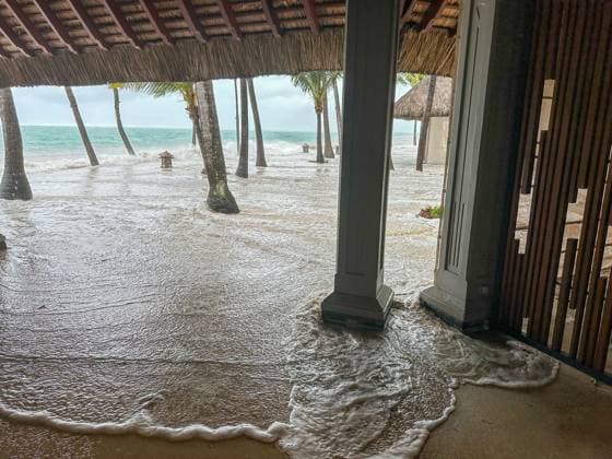 Cyclone bricht ueber Mauritius her, und zerstoert das Resort Beachcomber Paradis Golf und Spa, Travel, 15.01.2024 Le Morne Le Morne Mauritius