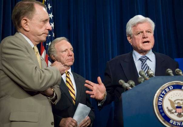 Senators on Immigration Overhaul 04 04 06--Senate Judiciary Chairman Arlen Specter, R-Pa., Sen. Joseph I. Lieberman, D-Conn., and Sen. Edward M. Kennedy, D-Mass., during a news conference on the immigration overhaul bill being debated in the Senate. Senate Republicans met for more than an hour Tuesday morning in search of consensus on immigration legislation that has divided the party. While many hailed the meeting as ÒproductiveÓ and Òpositive,Ó they left it no closer to compromise than when they began. Key players in the debate gave a lukewarm response to an idea proposed by Republicans Chuck Hagel of Nebraska and Mel Martinez of Florida that would sort the estimated 11 million to 12 million illegal immigrants now living in the United Sta Copyright: xCongressionalxQuarterlyxInc.x dw060404034 ScottxJ.xFerrellx cqphotos000295