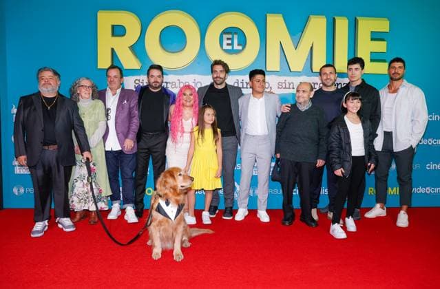 The Roomie Film Premiere January 16, 2024, Mexico City, Mexico: (L-R) Jorge Aragon, Concepcion Taboada, Pedro Pablo Ibarra, Jose Eduardo Derbez, Herlanlly Rodriguez, Giuseppe Gamba, Edgar Vivar, Carlos Ferro, Danilo Carrera, Uriel del Toro Attend the red carpet of the Roomie film premiere at cinepolis Perisur. on January 16, 2024 in Mexico City, Mexico. (Photo by Luis Marin Eyepix Group) Copyright: xLuisxMarin xEyepixxGroupx LM_16012024_109437