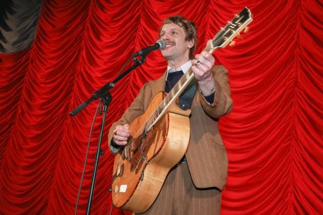 RECORD DATE NOT STATED 17.01.2024, Gartenbaukino, RICKERL MUSIK IS HÖCHSTENS A HOBBY Premiere , Absolutes Premieren Highlight von Adrian Goiginger! im Bild: David VOODOO JÜRGENS Öllerer, -a d Bühne, RICKERL MUSIK IS HÖCHSTENS A HOBBY Premiere