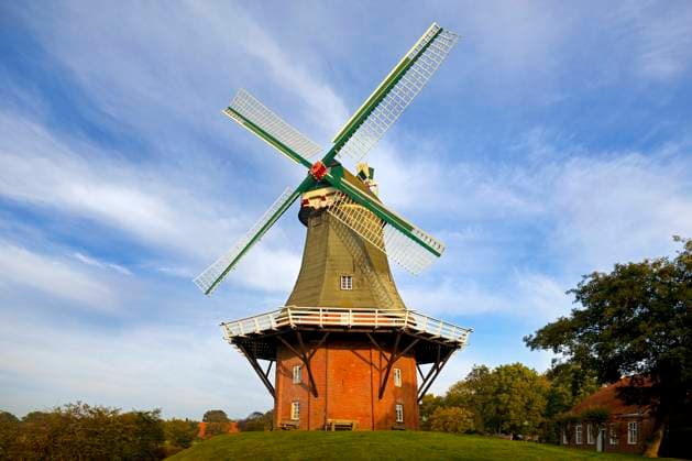 Eine der beiden Zwillingsmuehlen am Alten Greetsieler Sieltief, Krummhoern, Deutschland, Niedersachsen, Ostfriesland, Greetsiel One of the two twin mills at the Alter Greetsieler Sieltief, Krummhoern, Germany, Lower Saxony, East Frisia, Greetsiel BLWS701765 *** a the both Twin mills on Old Greetsieler Sieltief, Krummhoern, Germany, Lower Saxony, East Frisia, Greetsiel One of The Two Twin Mills AT The Age Greetsieler Sieltief, Krummhoern, Germany, Lower Saxony, East Frisia, Greetsiel BLWS701765 Copyright: xblickwinkel S.xZiesex