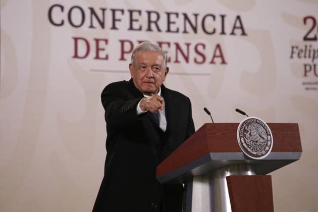 News Bilder des Tages Mexico™s President Lopez Obrador News Conference January 19, 2024, Mexico City, Mexico: Mexico™s President, Andres Manuel Lopez Obrador gesticulates during his briefing news conference at National Palace. on January 19, 2024 in Mexico City, Mexico. (Photo by Ismael Rosas Eyepix Group) Copyright: xIsmaelxRosas xEyepixxGroupx IR_19012024_109597
