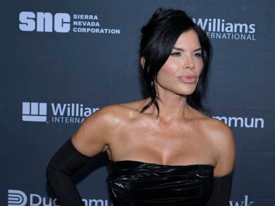 January 19, 2024, Beverly Hills, California, United States: Lauren Sanchez attends the 21st Living Legends of Aviation 2024. Beverly Hills United States - ZUMAb173 20240119_aap_b173_022 Copyright: xBillyxBennightx