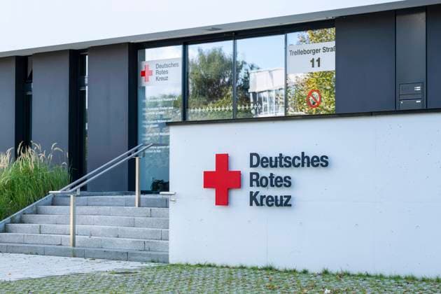 Deutsches Rotes Kreuz Germany , Rostock , 24.09.2023 , Entrance of the German Red Cross Branch in Rostock Copyright: xZoonar.com RONALDxRAMPSCHx 20785552