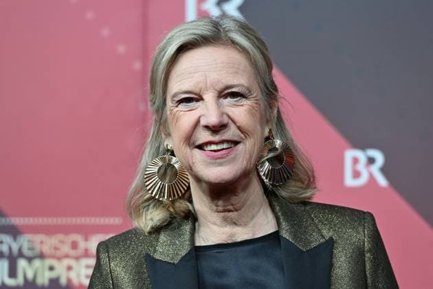 Dr. Katja WILDERMUTH (Intendantin Bayerischer Rundfunk,BR), Einzelbild,angeschnittenes Einzelmotiv,Portraet,Portrait,Porträt. Roter Teppich,Red Carpet,Bayerischer Filmpreis 2023 am 19.09.2024 im Prinzregententheater in Muenchen.