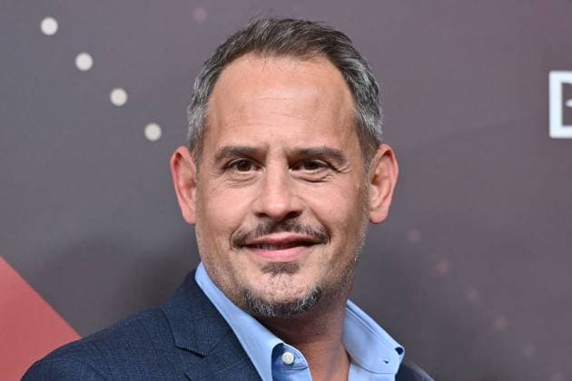 Moritz Bleibtreu (Schauspieler), Einzelbild,angeschnittenes Einzelmotiv,Portraet,Portrait,Porträt. Roter Teppich,Red Carpet,Bayerischer Filmpreis 2023 am 19.09.2024 im Prinzregententheater in Muenchen.