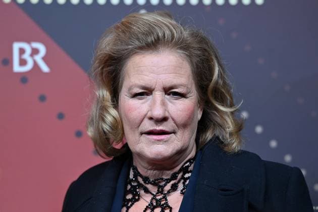 Suzanne von Borsody (Schauspielerin), Einzelbild,angeschnittenes Einzelmotiv,Portraet,Portrait,Porträt. Roter Teppich,Red Carpet,Bayerischer Filmpreis 2023 am 19.09.2024 im Prinzregententheater in Muenchen.