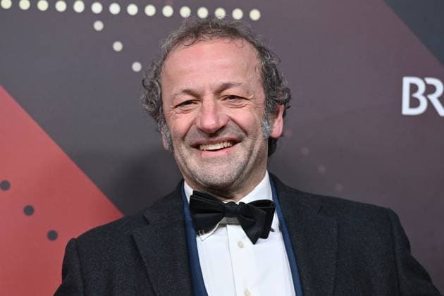Max SCHMIDT (Schauspieler und Fernsehmoderator), Einzelbild,angeschnittenes Einzelmotiv,Portraet,Portrait,Porträt. Roter Teppich,Red Carpet,Bayerischer Filmpreis 2023 am 19.09.2024 im Prinzregententheater in Muenchen.