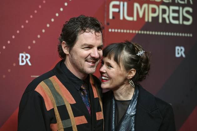 Felix Klare (Schauspieler) mit Zora Thiessen (Schauspielerin). Roter Teppich,Red Carpet,Bayerischer Filmpreis 2023 am 19.09.2024 im Prinzregententheater in Muenchen.