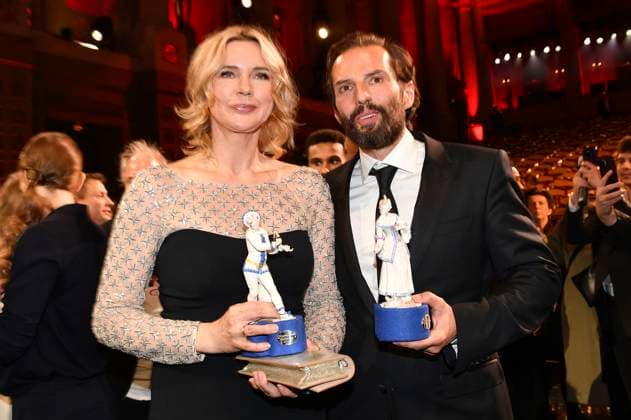 Veronica Ferres und Quirin Berg bei der Verleihung des 45. Bayerischen Filmpreises 2023 im Prinzregententheater. München, 19.01.2024