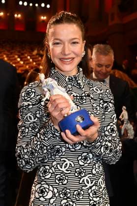 Hannah Herzsprung bei der Verleihung des 45. Bayerischen Filmpreises 2023 im Prinzregententheater. München, 19.01.2024