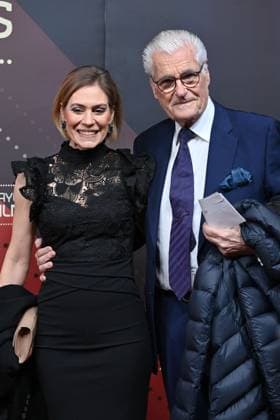 Julia Schuetze und Sky Du Mont (Schauspieler), Roter Teppich,Red Carpet,Bayerischer Filmpreis 2023 am 19.09.2024 im Prinzregententheater in Muenchen.