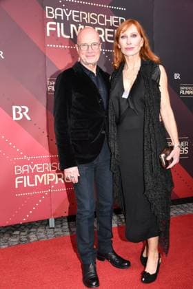 Andrea Sawatzki mit Ehemann Verleihung des Bayerischen Filmpreis Prinzregenten Theater München 19. Januar 2024