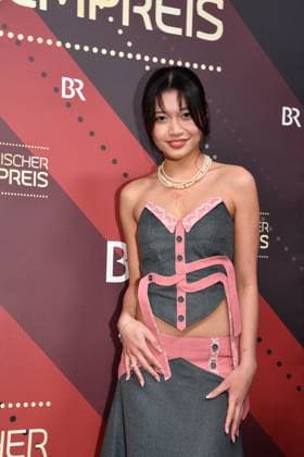 Nhung Hong Verleihung des Bayerischen Filmpreis Prinzregenten Theater München 19. Januar 2024