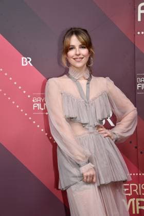 Leonie Brill Verleihung des Bayerischen Filmpreis Prinzregenten Theater München 19. Januar 2024