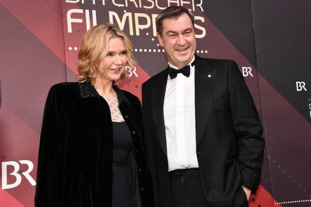 Veronica Ferres und Markus Söder Verleihung des Bayerischen Filmpreis Prinzregenten Theater München 19. Januar 2024