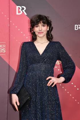 Eva Bay Verleihung des Bayerischen Filmpreis Prinzregenten Theater München 19. Januar 2024