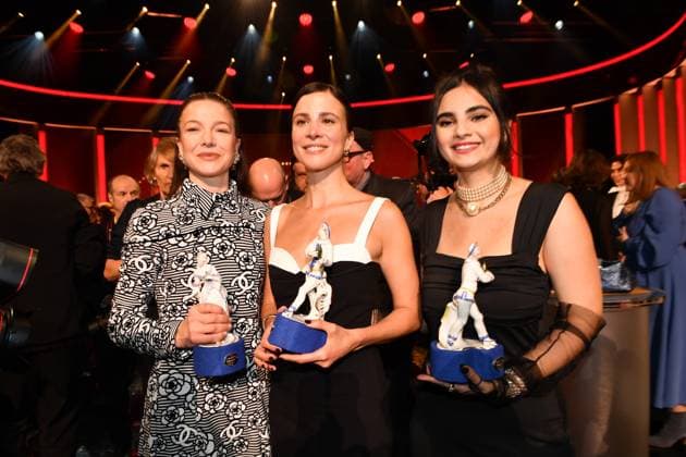 Hannah Herzsprung Aylin Tezel und Bayan Layla Verleihung des Bayerischen Filmpreis Party Preisträger Prinzregenten Theater München 19. Januar 2024