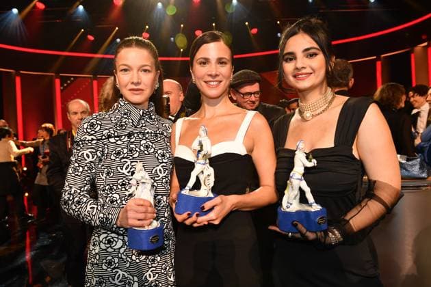 Hannah Herzsprung Aylin Tezel und Bayan Layla Verleihung des Bayerischen Filmpreis Party Preisträger Prinzregenten Theater München 19. Januar 2024