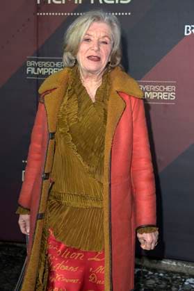 Jutta Speidel bei der Verleihung des 45. Bayerischen Filmpreises 2023 im Prinzregententheater. München, 19.01.2024