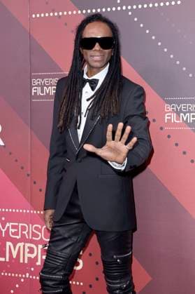 Fabrice Morvan bei der Verleihung des 45. Bayerischen Filmpreises 2023 im Prinzregententheater. München, 19.01.2024