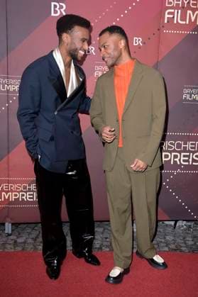 Tijan Njie und Elan Ben Ali bei der Verleihung des 45. Bayerischen Filmpreises 2023 im Prinzregententheater. München, 19.01.2024