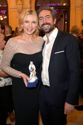 Veronica Ferres und David Dietl bei der Verleihung des 45. Bayerischen Filmpreises 2023 im Prinzregententheater. München, 19.01.2024