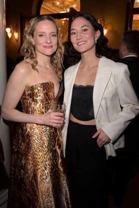 Anne Ratte-Polle und Agnes Kiyomi Decker bei der Verleihung des 45. Bayerischen Filmpreises 2023 im Prinzregententheater. München, 19.01.2024